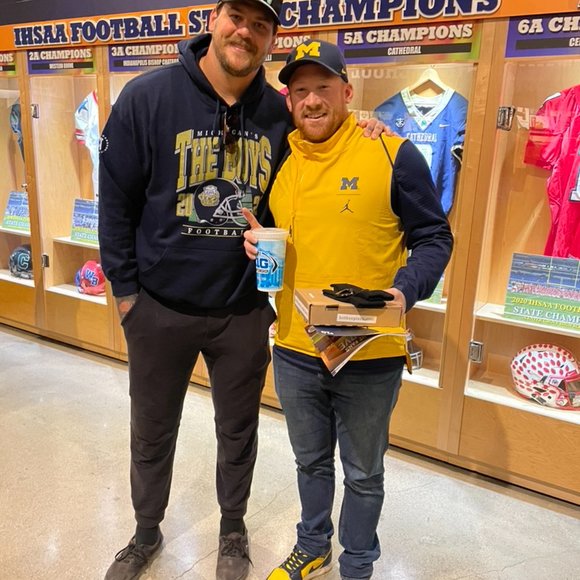 Meet your Posher, Travis - Picture 3 of 8